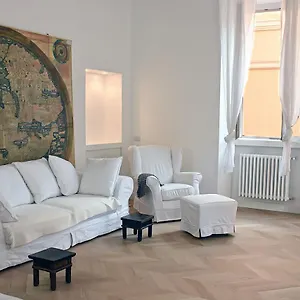 Apartment Piazza Di Spagna - - Family, Rome